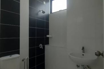 Cradleton @ Eco Majestic