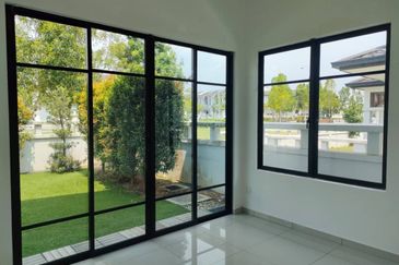 Cradleton @ Eco Majestic