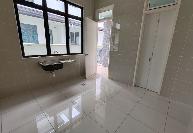 Tenderfields @ Eco Majestic