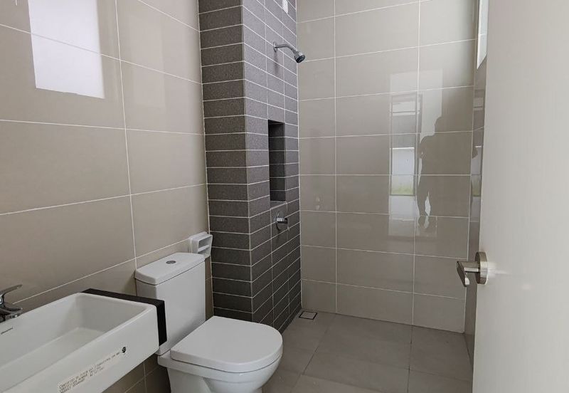 Tenderfields @ Eco Majestic