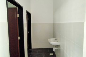 Baris Place @ Setia Mayuri