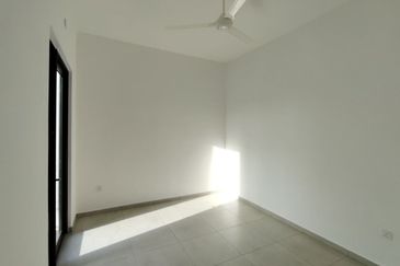 Farina @ Setia Ecohill 2