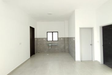 Farina @ Setia Ecohill 2