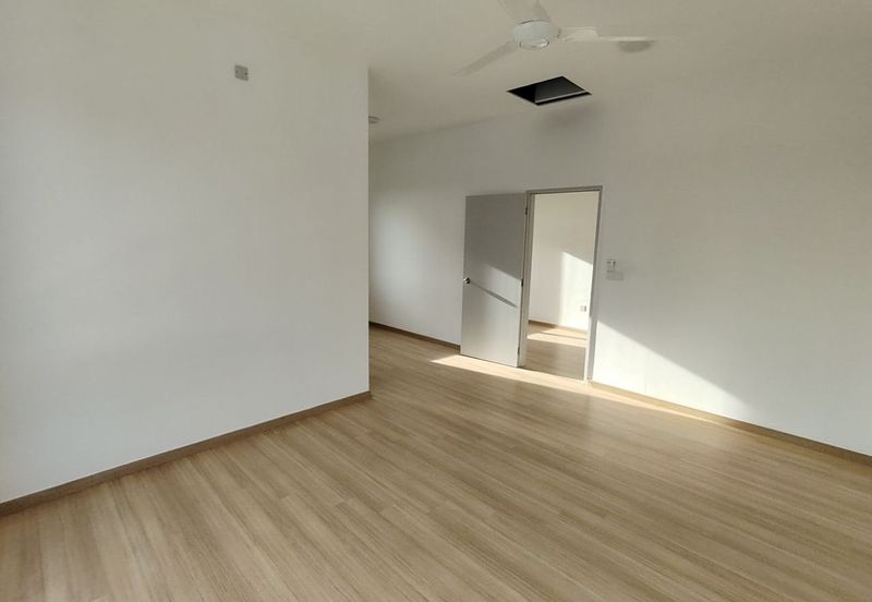 Farina @ Setia Ecohill 2