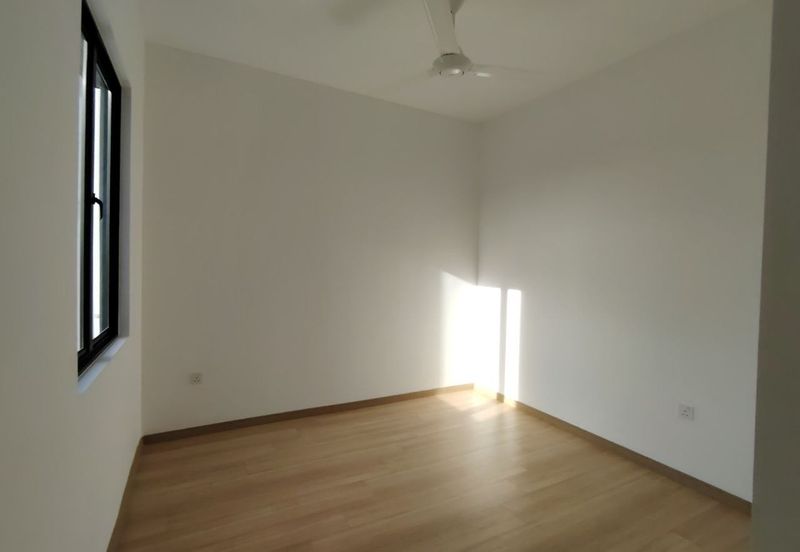 Farina @ Setia Ecohill 2