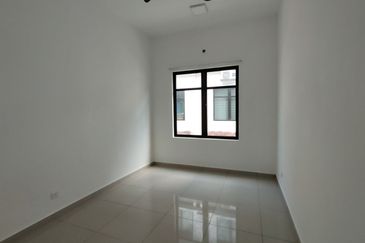 Cradleton @ Eco Majestic