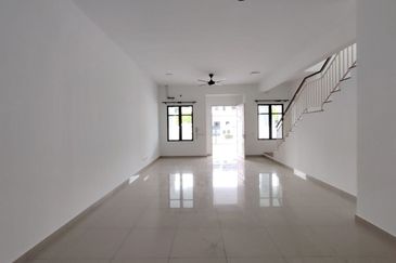 Cradleton @ Eco Majestic