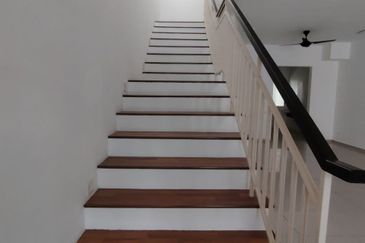 Cradleton @ Eco Majestic