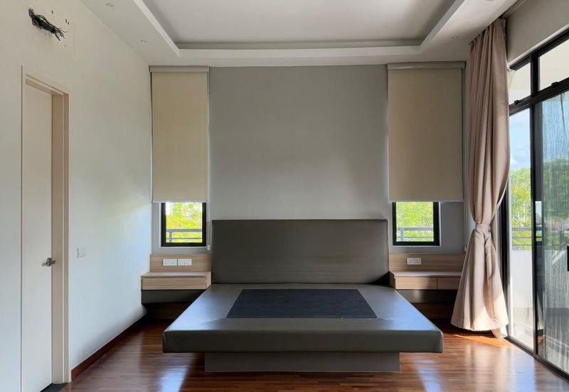 Tenderfields @ Eco Majestic