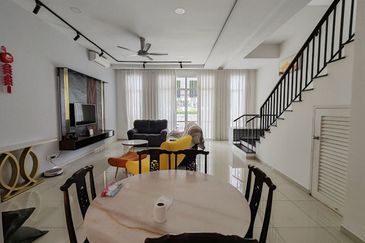 Mellowood @ Eco Majestic