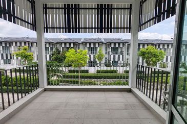 Mellowood @ Eco Majestic