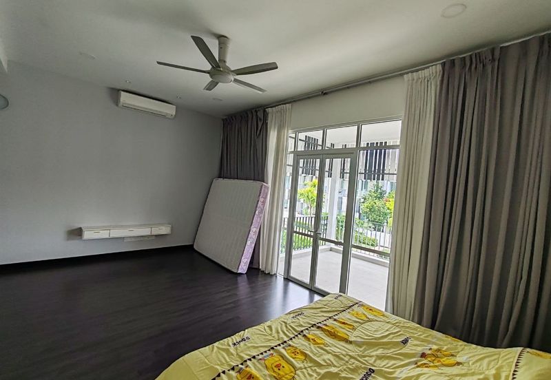 Mellowood @ Eco Majestic