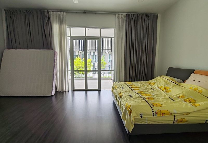 Mellowood @ Eco Majestic