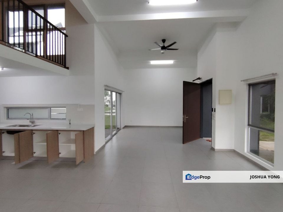 Hazelton @ Eco Forest 3, Semenyih near Broga & University of Nottingham , Selangor, Semenyih