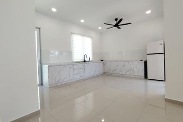 Hazelton @ Eco Forest 3