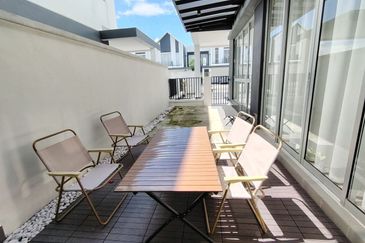 Hazelton @ Eco Forest 3