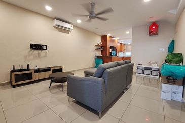 Eco Mutiara Semenyih, Semenyih Near Tendby International School & Ecohill Walk mall for SALE