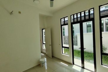 Tenderfields @ Eco Majestic