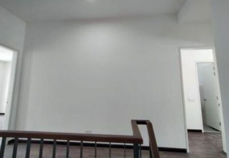 Mellowood @ Eco Majestic