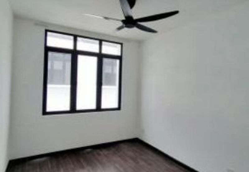 Mellowood @ Eco Majestic