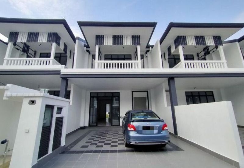 Mellowood @ Eco Majestic