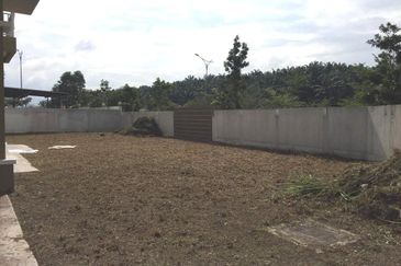 2-Storey Corner Semi-D @ Jalan Kenanga Semenyih for Sale 