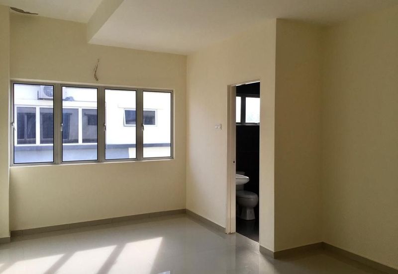 2-Storey Corner Semi-D @ Jalan Kenanga Semenyih for Sale 