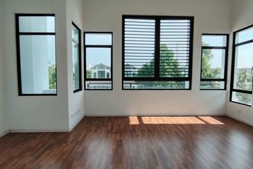 Tenderfields @ Eco Majestic