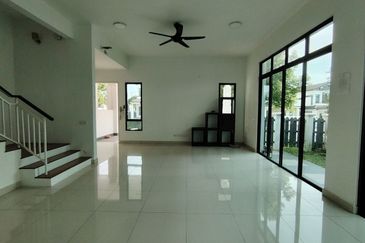 Tenderfields @ Eco Majestic