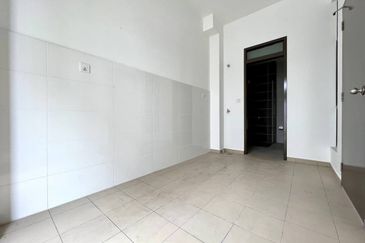 Frossa @ Setia Ecohill 2