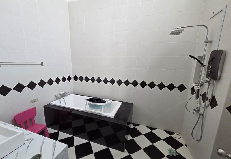 Mellowood @ Eco Majestic