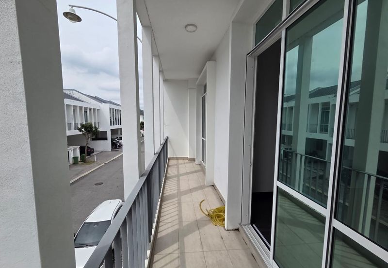 Mellowood @ Eco Majestic