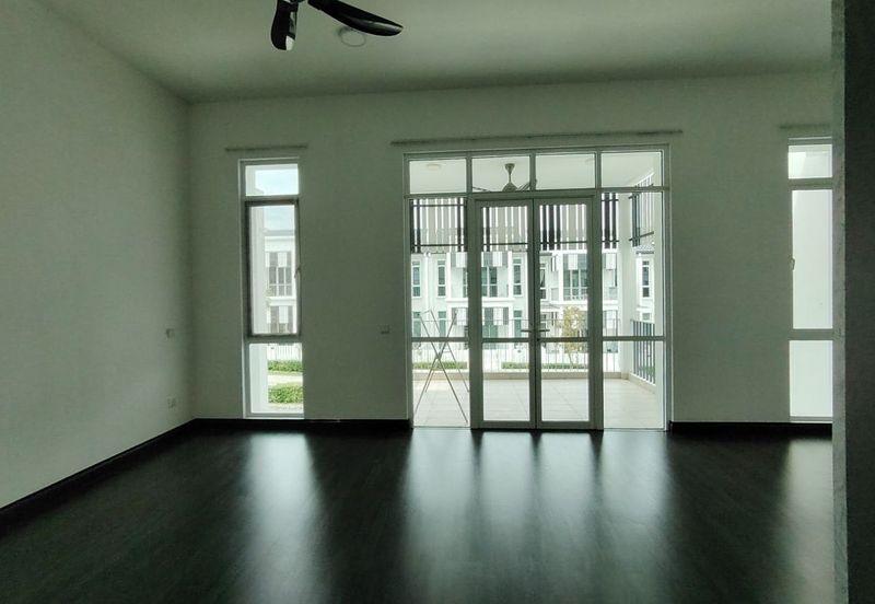 Mellowood @ Eco Majestic