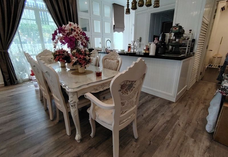 Mellowood @ Eco Majestic