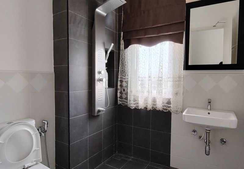 Mellowood @ Eco Majestic