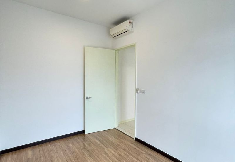 Aurora Tower @ Eco Sky