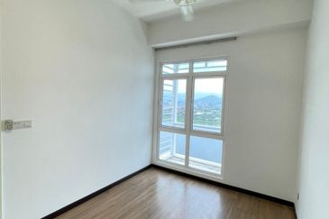 Aurora Tower @ Eco Sky