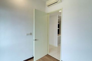 Aurora Tower @ Eco Sky