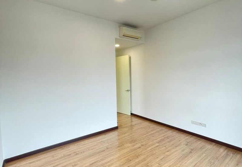 Aurora Tower @ Eco Sky