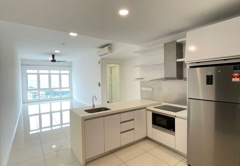 Aurora Tower @ Eco Sky