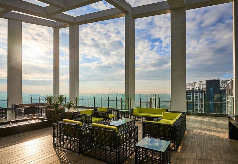 Aurora Tower @ Eco Sky