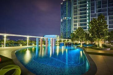 Aurora Tower @ Eco Sky