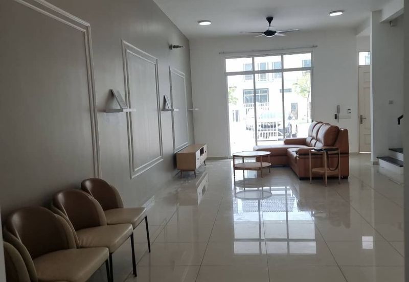 Merrydale @ Eco Majestic