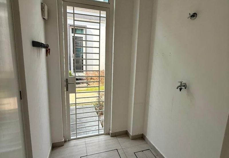 Merrydale @ Eco Majestic