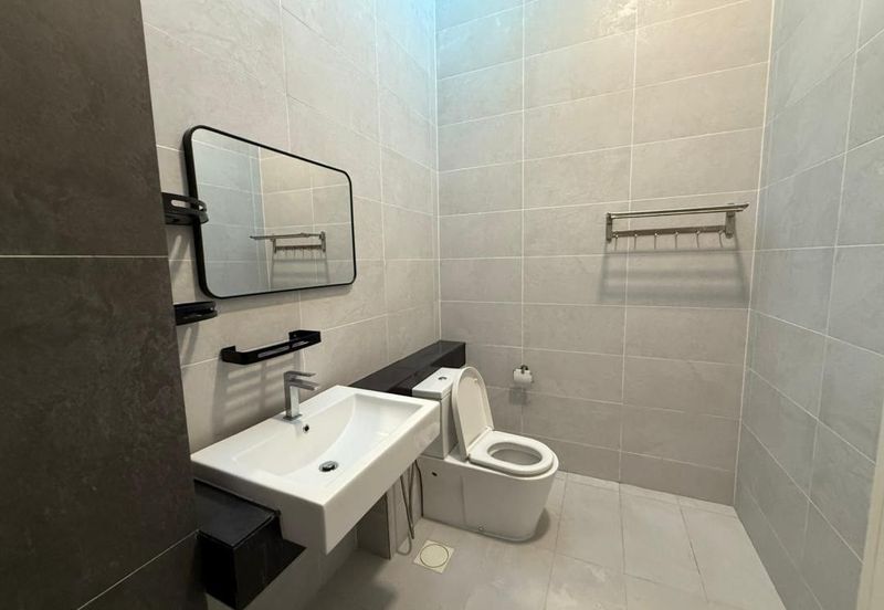 Merrydale @ Eco Majestic