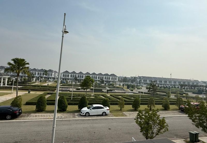 Merrydale @ Eco Majestic