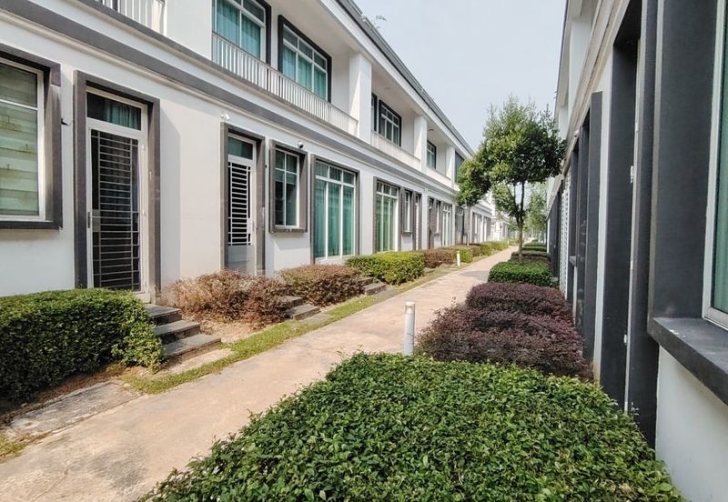 Merrydale @ Eco Majestic