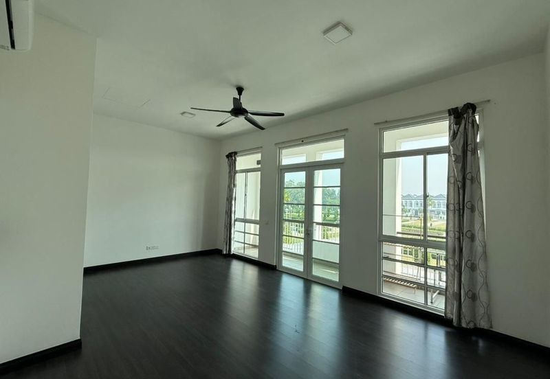 Merrydale @ Eco Majestic