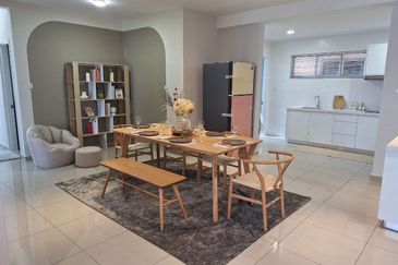 Jadite Suites @ Jade Hills