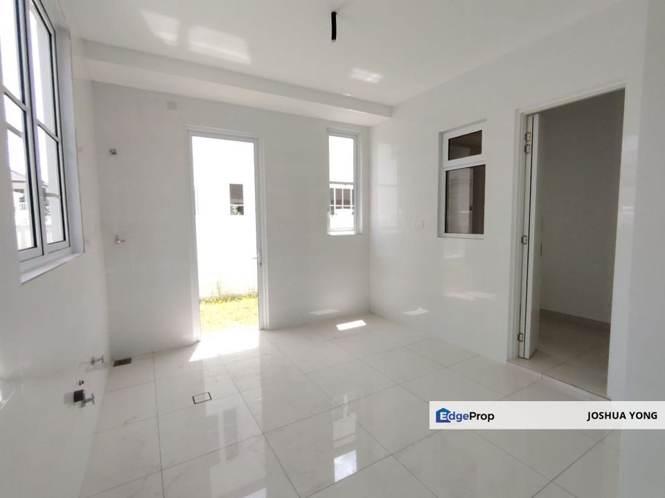 Stoneridge Eco Majestic, Semenyih @ Semi-D European Concept Brand New unit for SALE, Selangor, Semenyih